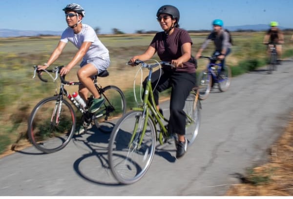 Looking at East Palo Alto from a Biker's Perspective